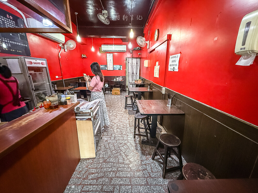 徊香美食小館,徊香米干,徊香雲南小吃,徊香菜單,徊香價格,徊香營業時間,徊香地址,徊香電話,徊香評價,桃園徊香美食小館,桃園雲南米干,桃園小吃推薦,南華街美食,南門市場美食,雲南米干推薦