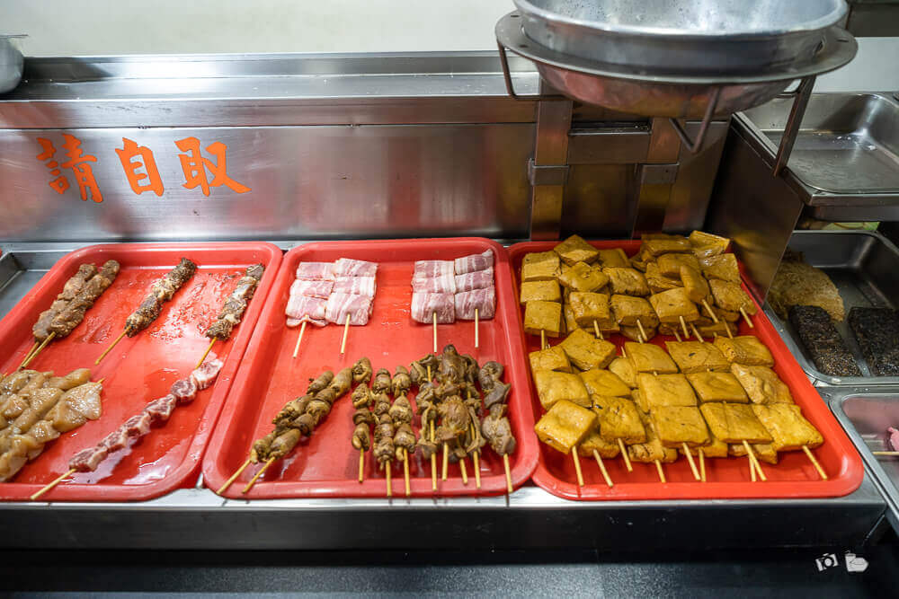 阿婆油飯,宜蘭冬山阿婆油飯,冬山美食,宜蘭油飯推薦,冬山小吃,冬山阿婆油飯,宜蘭必吃美食,冬山車站美食,宜蘭銅板美食,宜蘭小吃,宜蘭美食推薦