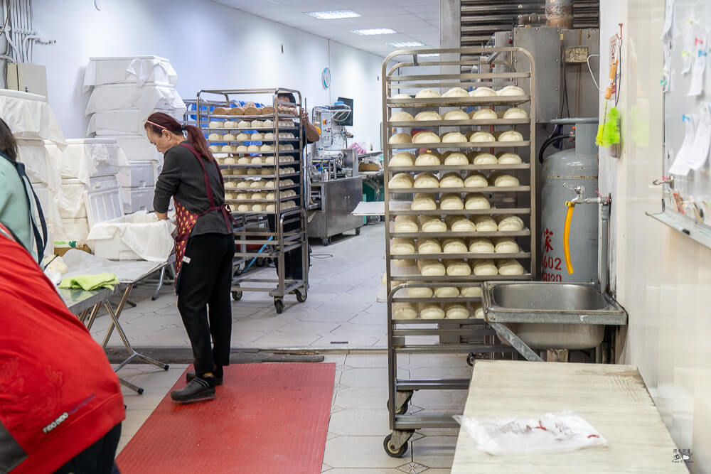 宜蘭包子,礁溪伴手禮,礁溪包子推薦,礁溪必吃美食,礁溪早餐推薦,礁溪美食,礁溪饅頭,礁鬚包子店,鬍鬚包子店,鬍鬚包子店菜單,鬍鬚包子評價 @捲毛阿偉 鬍鬚包子店,礁鬚包子店,礁溪包子推薦,礁溪美食,礁溪早餐推薦,宜蘭包子,鬍鬚包子店菜單,礁溪必吃美食,礁溪伴手禮,鬍鬚包子評價,礁溪饅頭