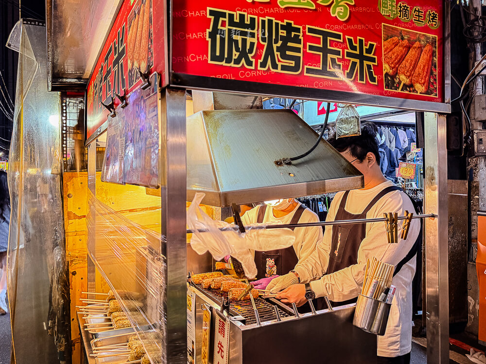 百里香烤玉米,台北美食,南亞夜市美食,烤玉米推薦,百喜香評價,台北小吃 百里香烤玉米,台北美食,南亞夜市美食,烤玉米推薦,百喜香評價,台北小吃