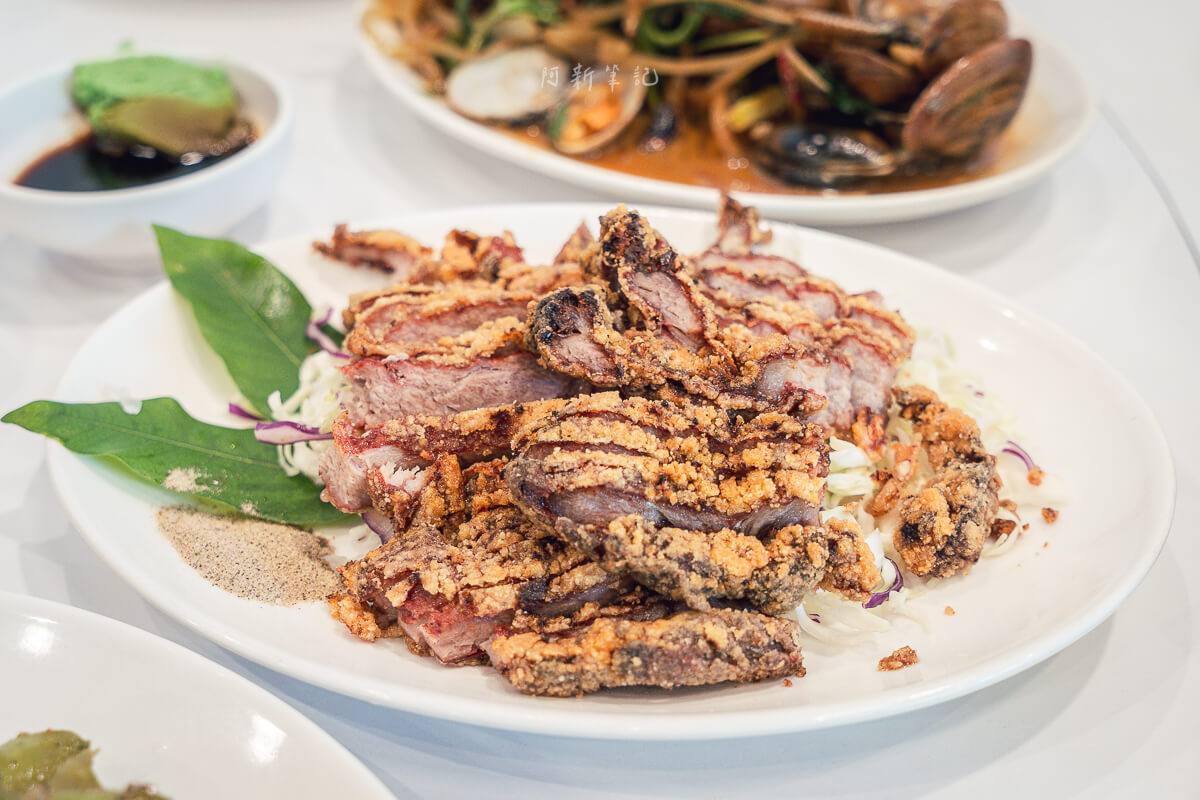 明發料理坊,明發料理坊停車,明發料理坊推薦,龜吼漁港餐廳