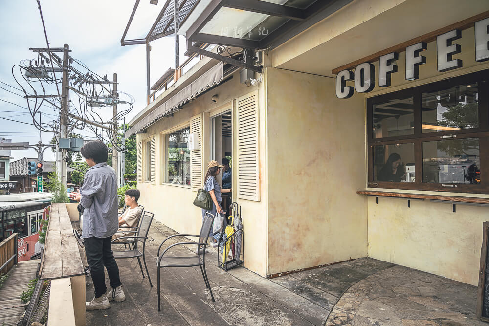 嗜甜漁港店,嗜甜,嗜甜甜點,嗜甜義式冰淇淋,嗜甜菜單,嗜甜價格,嗜甜營業時間,嗜甜地址,淡水海景咖啡,淡水咖啡廳推薦,淡水甜點,滬尾漁港咖啡廳,淡水手作甜點,淡水IG景點,寵物友善咖啡廳