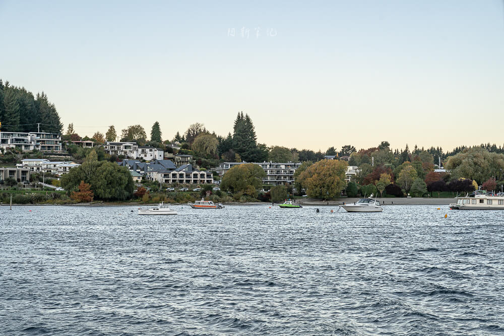 瓦納卡遊船,瓦納卡船票,Lake Wanaka Cruise,紐西蘭湖區遊船,紐西蘭遊湖體驗,紐西蘭湖區活動,瓦納卡自由行,紐西蘭瓦納卡景點,瓦納卡行程推薦,瓦納卡必去景點,瓦納卡親子活動,瓦納卡情侶行程,瓦納卡拍照景點,瓦納卡湖上活動,紐西蘭風景遊船,瓦納卡觀光船,瓦納卡自然景點,紐西蘭旅遊推薦,南島自駕行程,瓦納卡水上活動