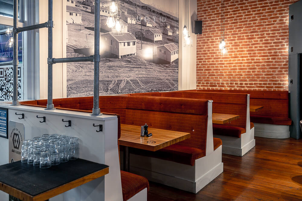 Ministry of Works Bar & Eatery,Twizel美食,紐西蘭Twizel,Twizel餐廳,Ministry of Works菜單,紐西蘭酒吧 Ministry of Works Bar & Eatery,Twizel美食,紐西蘭Twizel,Twizel餐廳,Ministry of Works菜單,紐西蘭酒吧