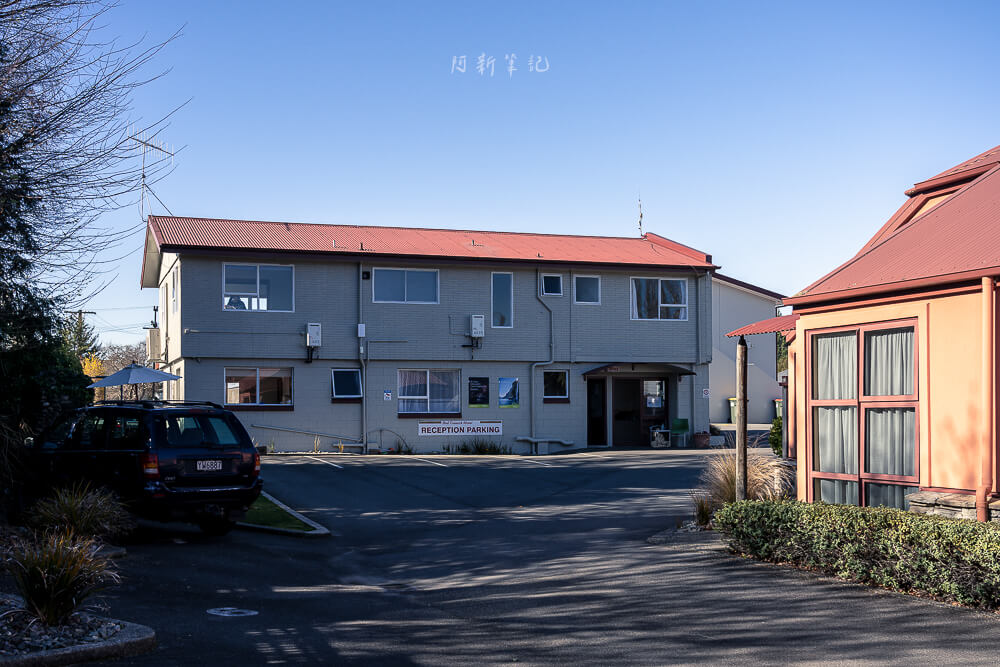 Red Tussock Motel,紅草叢汽車旅館,Te Anau 住宿,Te Anau 民宿,Te Anau 汽車旅館,蒂阿瑙住宿,蒂阿瑙民宿