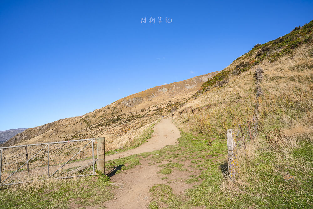 Roys Peak Track,羅伊峰步道,瓦納卡羅伊峰,紐西蘭羅伊峰,紐西蘭健行路線推薦,紐西蘭步道推薦,Roys Peak健行,Roys Peak拍照景點,南島健行景點,紐西蘭IG景點,紐西蘭必拍景點,瓦納卡景點推薦,Roys Peak日出,Roys Peak裝備,紐西蘭自由行景點,瓦納卡健行路線,紐西蘭風景步道,南島網美景點,紐西蘭登山步道,Roys Peak登山經驗 Roys Peak Track,羅伊峰步道,瓦納卡羅伊峰,紐西蘭羅伊峰,紐西蘭健行路線推薦,紐西蘭步道推薦,Roys Peak健行,Roys Peak拍照景點,南島健行景點,紐西蘭IG景點,紐西蘭必拍景點,瓦納卡景點推薦,Roys Peak日出,Roys Peak裝備,紐西蘭自由行景點,瓦納卡健行路線,紐西蘭風景步道,南島網美景點,紐西蘭登山步道,Roys Peak登山經驗