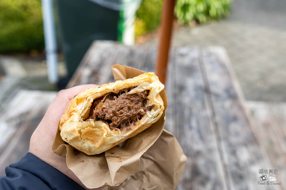 Miles Better Pies,Te Anau pies,紐西蘭餡餅,Ti Anau 美食,蒂阿瑙鹹派,肉派推薦,紐西蘭肉派,Te Anau 早餐,Te Anau 肉派店,紐西蘭甜點