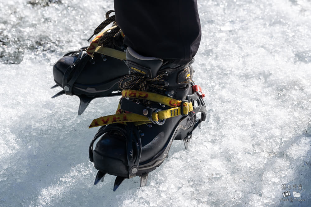 Tasman Glacier,冰川健行推薦,冰川體驗,南島必玩,南島旅遊,塔斯曼冰川健行,庫克山冰川健行,法蘭茲約瑟夫冰川,直升機冰川健行,福克斯冰川健行,紐西蘭健行路線,紐西蘭冰川健行,紐西蘭戶外活動,紐西蘭探險,紐西蘭旅遊景點,紐西蘭極限運動,紐西蘭自然景觀,紐西蘭自由行 @捲毛阿偉 紐西蘭冰川健行,冰川體驗,紐西蘭自由行,紐西蘭戶外活動,庫克山冰川健行,塔斯曼冰川健行,Tasman Glacier,福克斯冰川健行,Fox Glacier,法蘭茲約瑟夫冰川,Franz Josef Glacier,南島必玩,紐西蘭探險,冰川健行推薦,直升機冰川健行,紐西蘭極限運動,紐西蘭自然景觀,南島旅遊,紐西蘭健行路線,紐西蘭旅遊景點