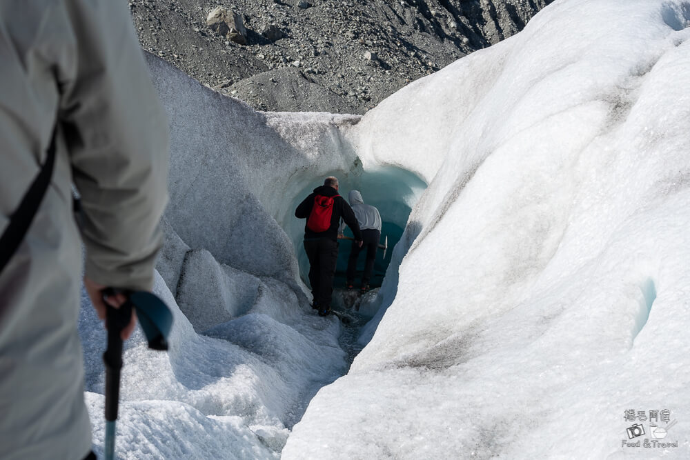 Tasman Glacier,冰川健行推薦,冰川體驗,南島必玩,南島旅遊,塔斯曼冰川健行,庫克山冰川健行,法蘭茲約瑟夫冰川,直升機冰川健行,福克斯冰川健行,紐西蘭健行路線,紐西蘭冰川健行,紐西蘭戶外活動,紐西蘭探險,紐西蘭旅遊景點,紐西蘭極限運動,紐西蘭自然景觀,紐西蘭自由行 @捲毛阿偉 紐西蘭冰川健行,冰川體驗,紐西蘭自由行,紐西蘭戶外活動,庫克山冰川健行,塔斯曼冰川健行,Tasman Glacier,福克斯冰川健行,Fox Glacier,法蘭茲約瑟夫冰川,Franz Josef Glacier,南島必玩,紐西蘭探險,冰川健行推薦,直升機冰川健行,紐西蘭極限運動,紐西蘭自然景觀,南島旅遊,紐西蘭健行路線,紐西蘭旅遊景點
