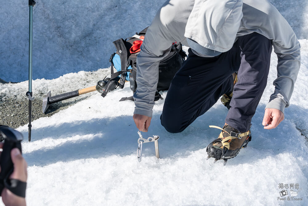 Tasman Glacier,冰川健行推薦,冰川體驗,南島必玩,南島旅遊,塔斯曼冰川健行,庫克山冰川健行,法蘭茲約瑟夫冰川,直升機冰川健行,福克斯冰川健行,紐西蘭健行路線,紐西蘭冰川健行,紐西蘭戶外活動,紐西蘭探險,紐西蘭旅遊景點,紐西蘭極限運動,紐西蘭自然景觀,紐西蘭自由行 @捲毛阿偉 紐西蘭冰川健行,冰川體驗,紐西蘭自由行,紐西蘭戶外活動,庫克山冰川健行,塔斯曼冰川健行,Tasman Glacier,福克斯冰川健行,Fox Glacier,法蘭茲約瑟夫冰川,Franz Josef Glacier,南島必玩,紐西蘭探險,冰川健行推薦,直升機冰川健行,紐西蘭極限運動,紐西蘭自然景觀,南島旅遊,紐西蘭健行路線,紐西蘭旅遊景點