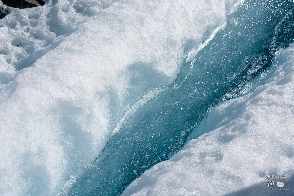 Tasman Glacier,冰川健行推薦,冰川體驗,南島必玩,南島旅遊,塔斯曼冰川健行,庫克山冰川健行,法蘭茲約瑟夫冰川,直升機冰川健行,福克斯冰川健行,紐西蘭健行路線,紐西蘭冰川健行,紐西蘭戶外活動,紐西蘭探險,紐西蘭旅遊景點,紐西蘭極限運動,紐西蘭自然景觀,紐西蘭自由行 @捲毛阿偉 紐西蘭冰川健行,冰川體驗,紐西蘭自由行,紐西蘭戶外活動,庫克山冰川健行,塔斯曼冰川健行,Tasman Glacier,福克斯冰川健行,Fox Glacier,法蘭茲約瑟夫冰川,Franz Josef Glacier,南島必玩,紐西蘭探險,冰川健行推薦,直升機冰川健行,紐西蘭極限運動,紐西蘭自然景觀,南島旅遊,紐西蘭健行路線,紐西蘭旅遊景點