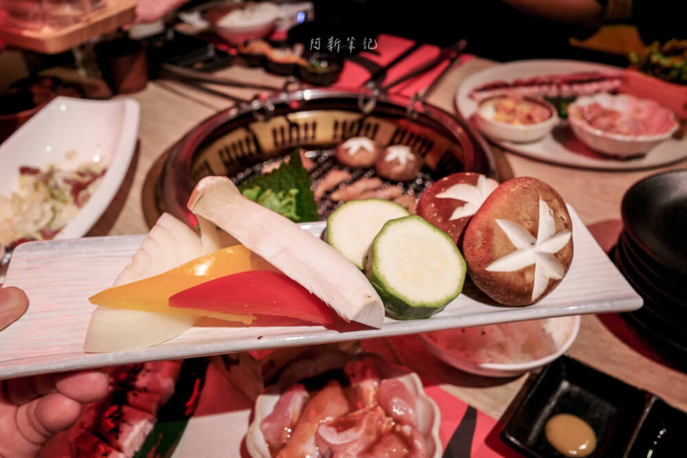 一頭牛日式燒肉公益店,台中美食,南屯美食,公益路美食推薦,一頭牛評價,台中燒肉推薦,一頭牛日式燒肉菜單,台中聚餐餐廳,公益路燒烤 台中 一頭牛日式燒肉公益店 烤蔬菜拼盤