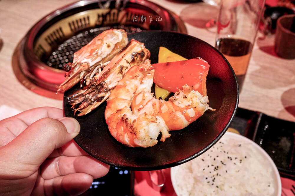 一頭牛日式燒肉公益店,台中美食,南屯美食,公益路美食推薦,一頭牛評價,台中燒肉推薦,一頭牛日式燒肉菜單,台中聚餐餐廳,公益路燒烤 台中 一頭牛日式燒肉公益店 炭烤大草蝦