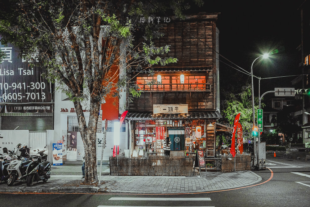 一頭牛日式燒肉公益店,台中美食,南屯美食,公益路美食推薦,一頭牛評價,台中燒肉推薦,一頭牛日式燒肉菜單,台中聚餐餐廳,公益路燒烤 台中 一頭牛日式燒肉公益店 街角木造建築遠景