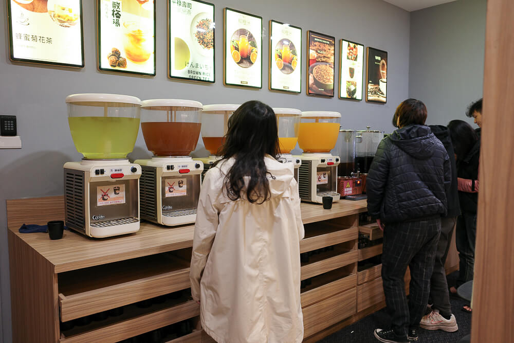 平祿壽司松竹店,台中美食,北屯美食,台中壽司推薦,平祿壽司評價,平祿壽司菜單,台中迴轉壽司,平祿壽司推薦