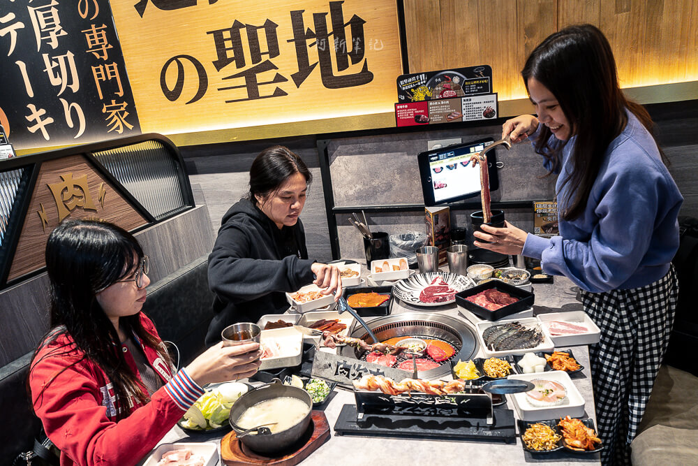 肉次方燒肉放題台中文心五權西店,肉次方台中文心五權西店,肉次方文心五權西店,台中燒肉吃到飽,燒肉吃到飽,王品燒肉