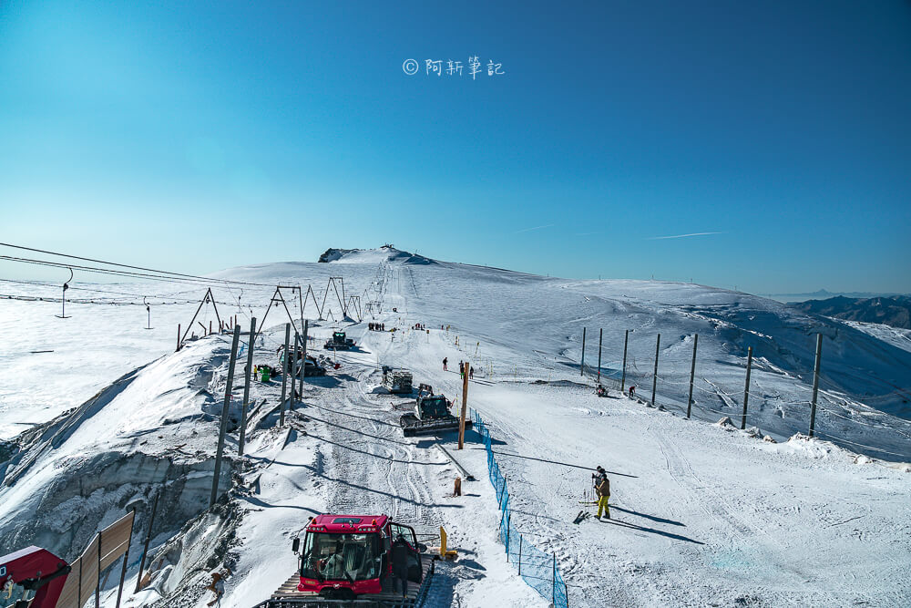 馬特洪冰河天堂 冰河滑雪場與壓雪車