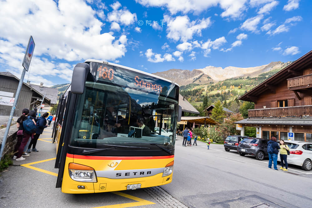 Glacier 3000 黃色郵政巴士 PostBus