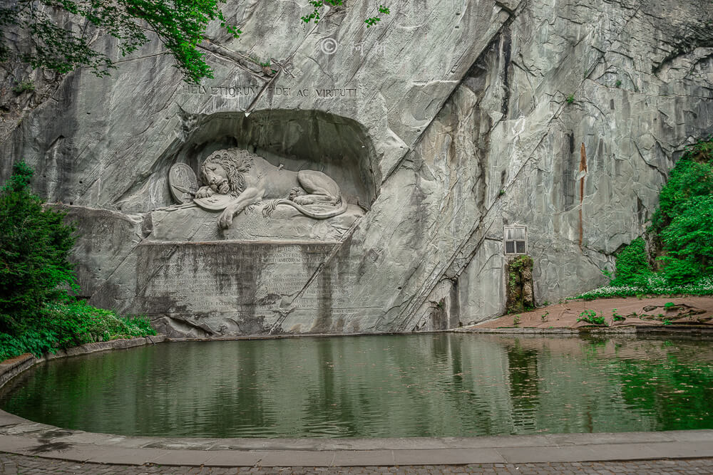 瑞士獅子紀念碑lions monument,瑞士獅子紀念碑,lions monument,垂死獅子像,瑞士垂死獅子像,獅子紀念碑,瑞士琉森旅遊景點