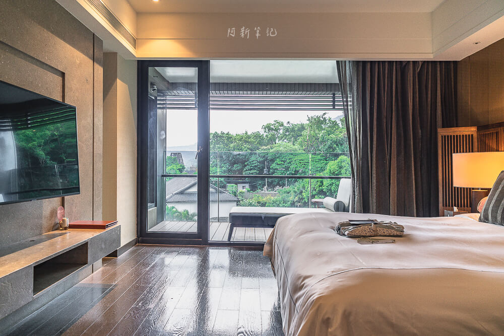 北投麗禧,北投麗禧溫泉酒店,北投麗禧評價,北投溫泉飯店 北投麗禧 客房落地窗與陽台綠意