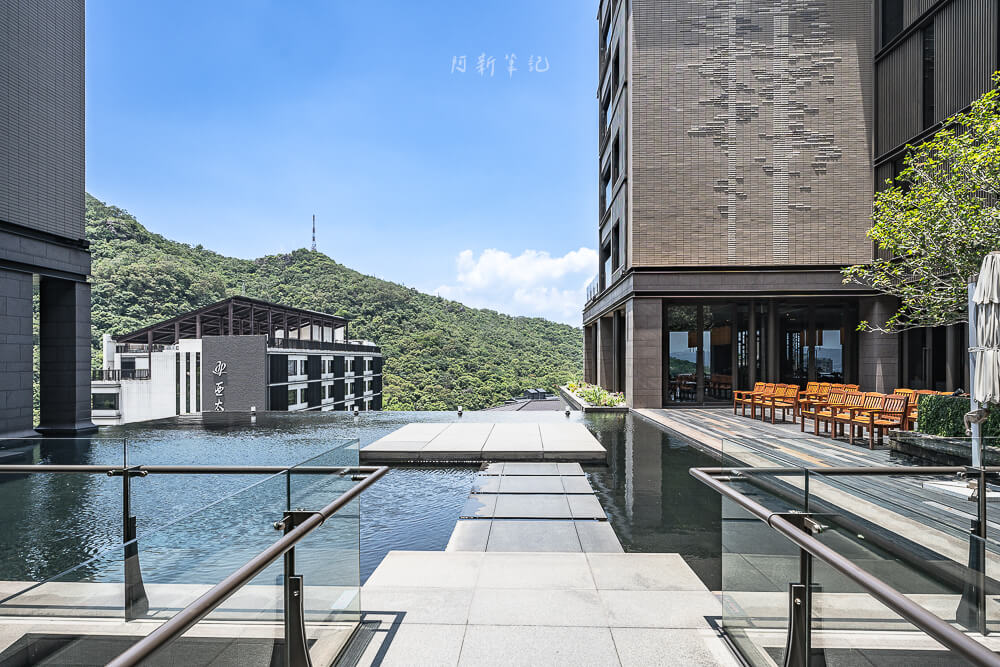 北投麗禧,北投麗禧溫泉酒店,北投麗禧評價,北投溫泉飯店 北投麗禧 3樓水景平台踏石與山景