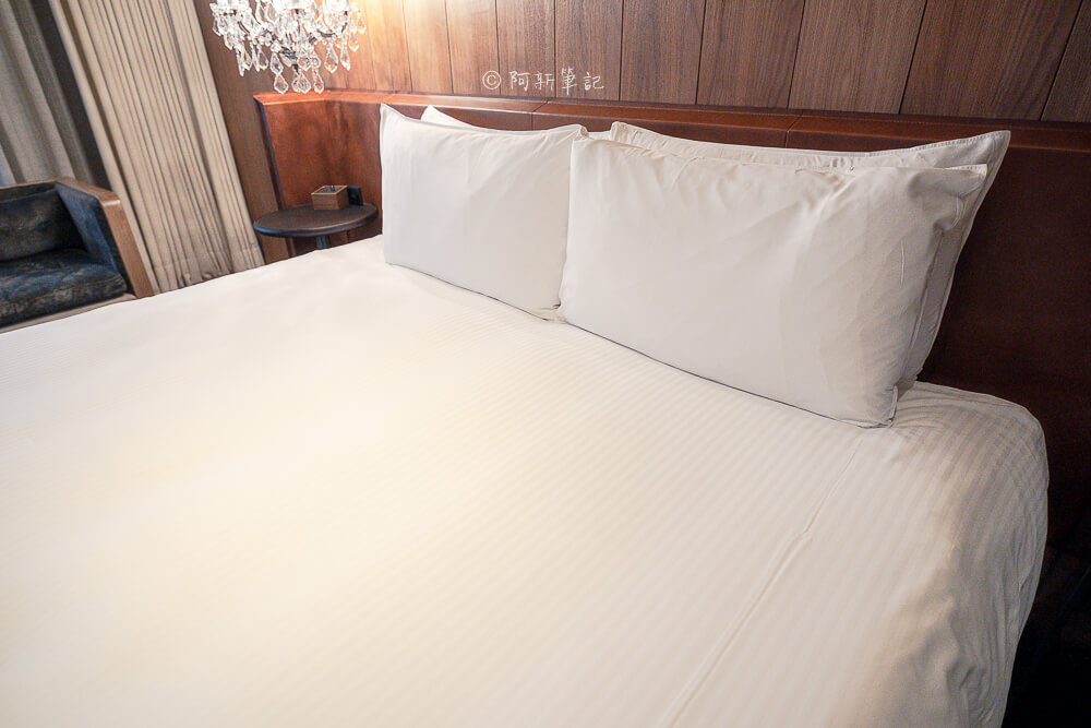 賦樂旅居,賦樂旅居評價,HOTEL PROVERBS TAIPEI,台北東區飯店,忠孝復興住宿,台北設計旅店 賦樂旅居 客房床鋪
