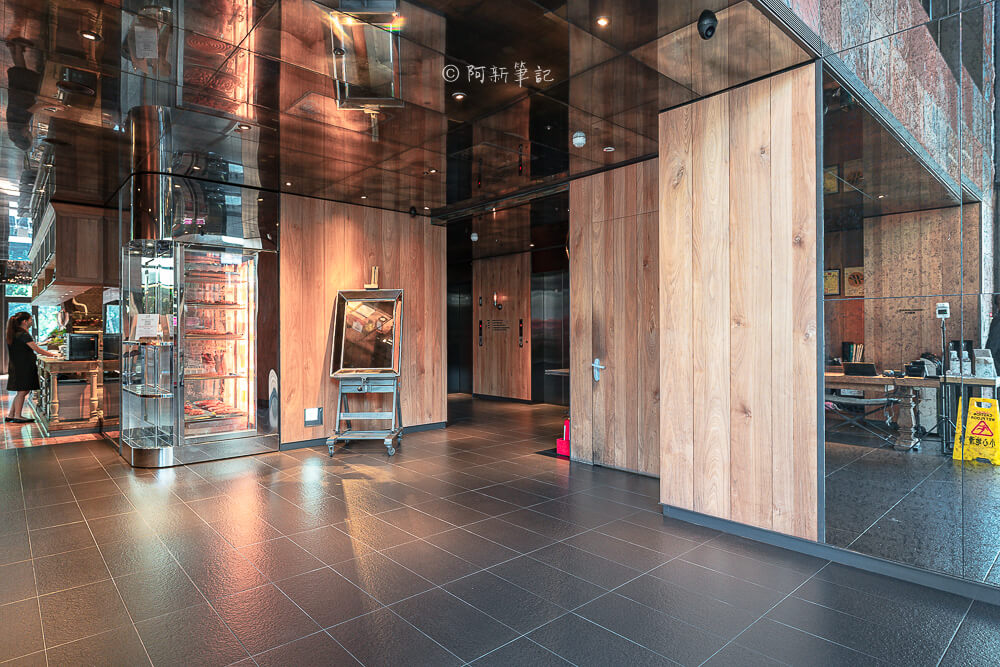 賦樂旅居,賦樂旅居評價,HOTEL PROVERBS TAIPEI,台北東區飯店,忠孝復興住宿,台北設計旅店 賦樂旅居 大廳電梯與走廊