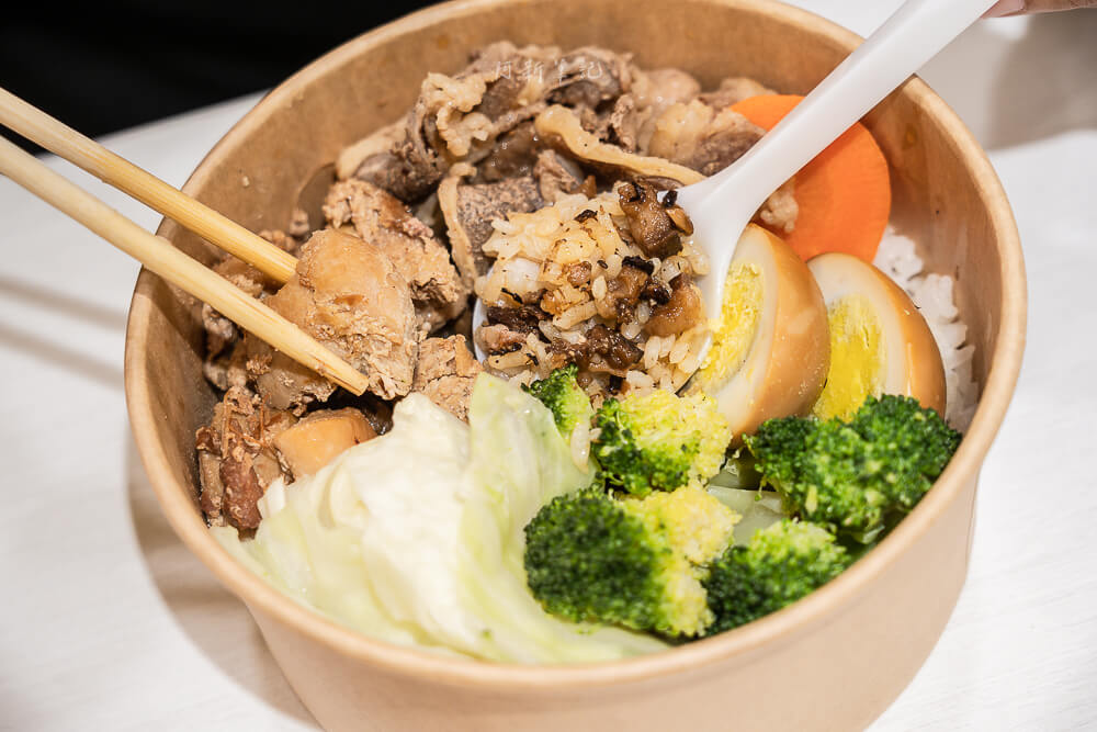 小鹿亭,小鹿亭菜單,公館平價小吃,台大平價小吃,公館丼飯,公館咖哩飯,公館美食,公館小吃,公館平價美食,台大平價美食 小鹿亭,小鹿亭菜單,公館平價小吃,台大平價小吃,公館丼飯,公館咖哩飯,公館美食,公館小吃,公館平價美食,台大平價美食