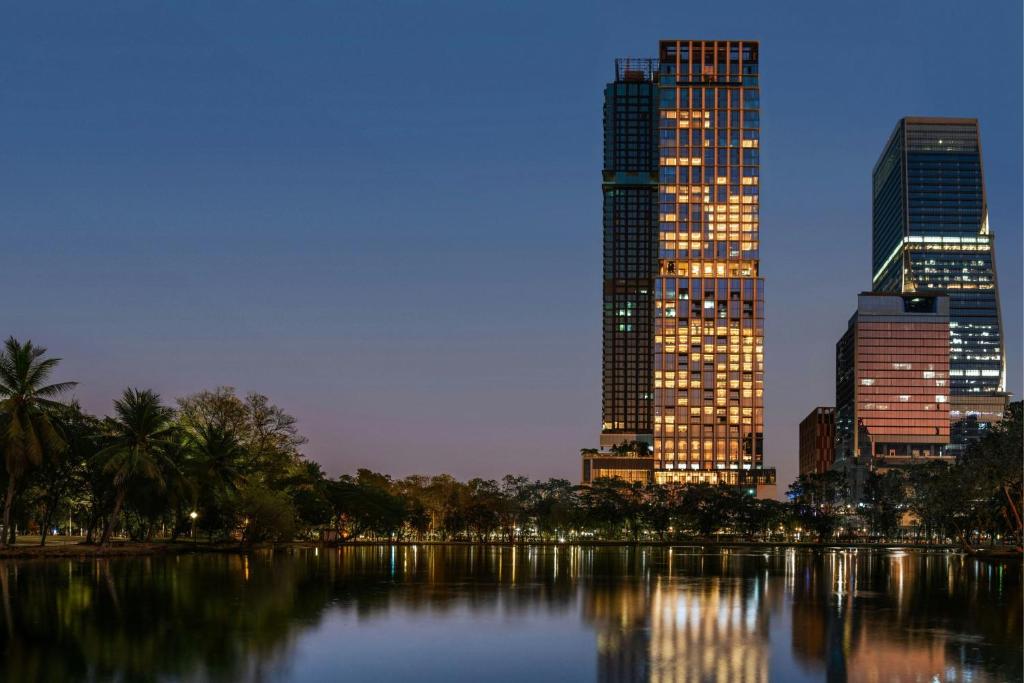 曼谷麗思卡爾頓酒店 The Ritz-Carlton Bangkok 大廳