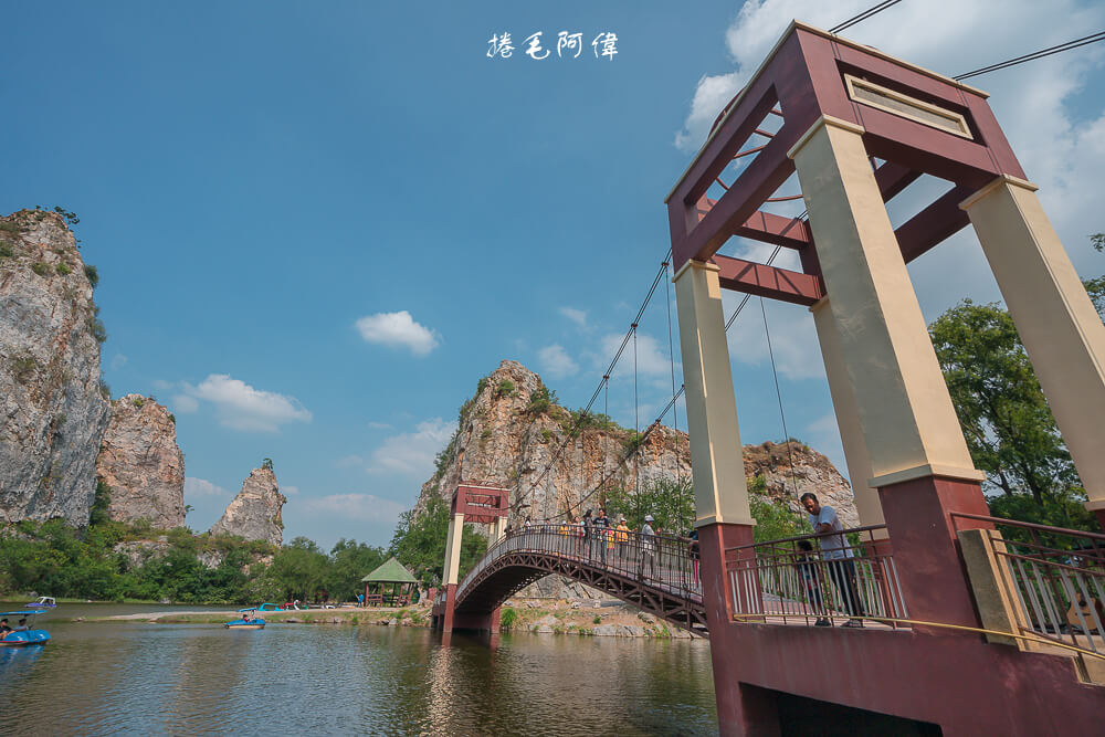 蛇山公園,泰國蛇山公園,Snake Mountain,Khao Ngu Stone Park,泰國旅遊,曼谷一日遊,叻丕府一日遊,拉差汶里一日遊,拉差汶里景點,叻丕府景點