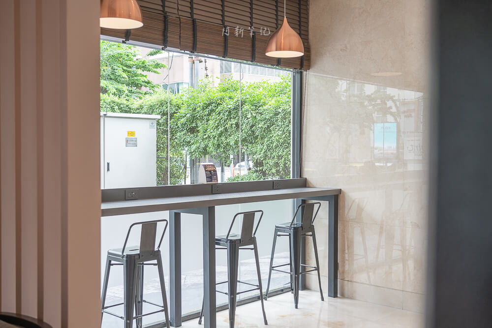曼谷奇德倫中心酒店,Centre Point Hotel Chidlom,Centre Point Chidlom,曼谷飯店推薦,Chit Lom 住宿,BTS Chit Lom 附近飯店,四面佛附近飯店,市中心親子飯店,曼谷公寓式酒店,房型介紹,自助早餐,游泳池與健身房,桑拿三溫暖,交通與價格評價 曼谷奇德倫中心酒店,Centre Point Hotel Chidlom,Centre Point Chidlom,曼谷飯店推薦,Chit Lom 住宿,BTS Chit Lom 附近飯店,四面佛附近飯店,市中心親子飯店,曼谷公寓式酒店,房型介紹,自助早餐,游泳池與健身房,桑拿三溫暖,交通與價格評價