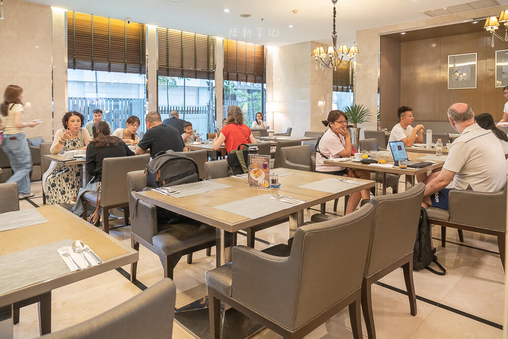曼谷奇德倫中心酒店,Centre Point Hotel Chidlom,Centre Point Chidlom,曼谷飯店推薦,Chit Lom 住宿,BTS Chit Lom 附近飯店,四面佛附近飯店,市中心親子飯店,曼谷公寓式酒店,房型介紹,自助早餐,游泳池與健身房,桑拿三溫暖,交通與價格評價 曼谷奇德倫中心酒店,Centre Point Hotel Chidlom,Centre Point Chidlom,曼谷飯店推薦,Chit Lom 住宿,BTS Chit Lom 附近飯店,四面佛附近飯店,市中心親子飯店,曼谷公寓式酒店,房型介紹,自助早餐,游泳池與健身房,桑拿三溫暖,交通與價格評價