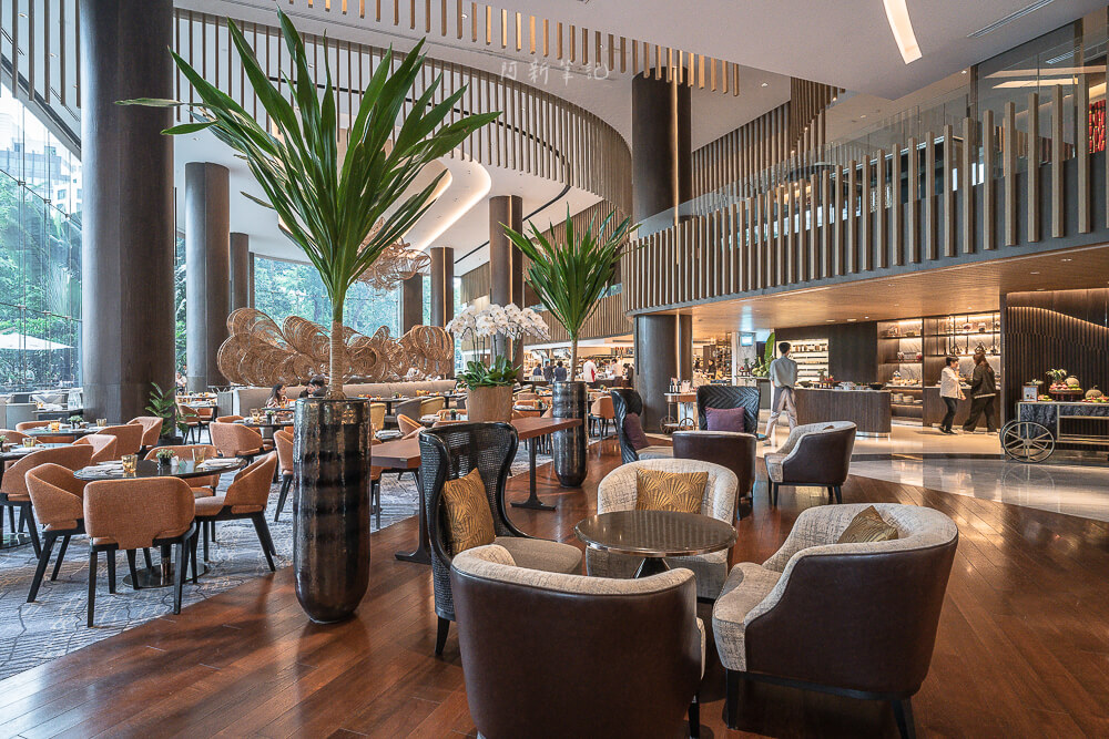 Chatrium Grand Bangkok,曼谷察殿大酒店,豪華酒店,五星級飯店,Siam站,市中心,房型介紹,早餐自助餐,游泳池,健身房,行政酒廊,親子友善,交通位置,入住退房時間,評價