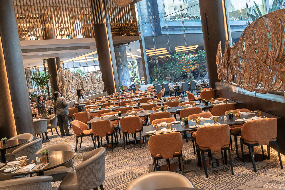 Chatrium Grand Bangkok,曼谷察殿大酒店,豪華酒店,五星級飯店,Siam站,市中心,房型介紹,早餐自助餐,游泳池,健身房,行政酒廊,親子友善,交通位置,入住退房時間,評價