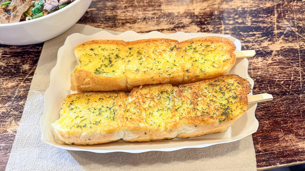 chatuchak toast with the butter,恰圖恰吐司,曼谷烤吐司,恰圖恰美食,Chatuchak甜點,泰國美食