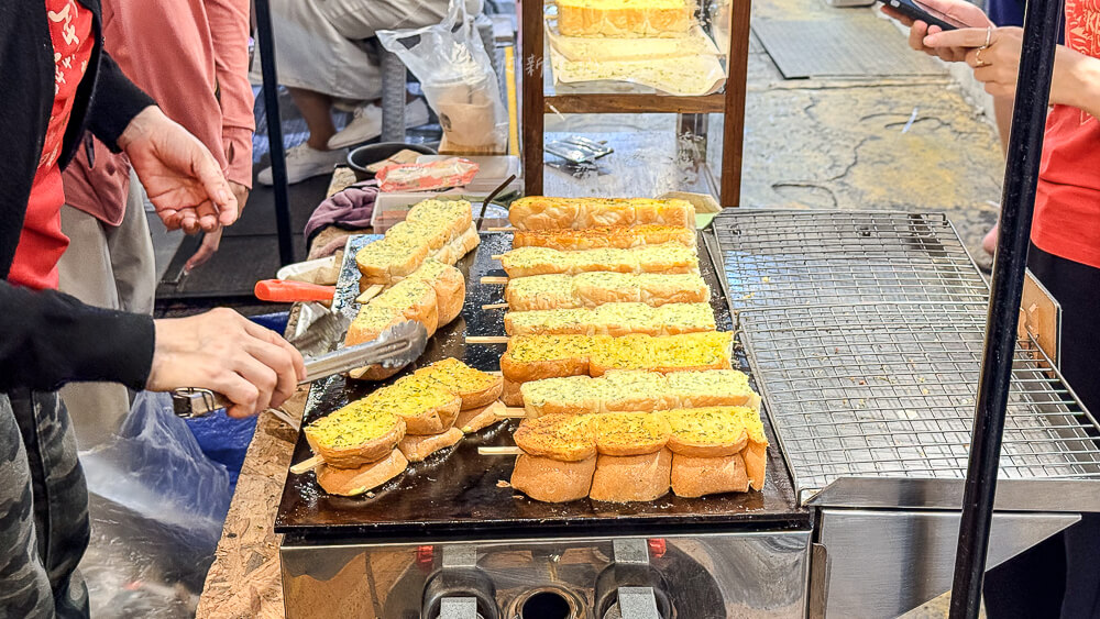 chatuchak toast with the butter,恰圖恰吐司,曼谷烤吐司,恰圖恰美食,Chatuchak甜點,泰國美食