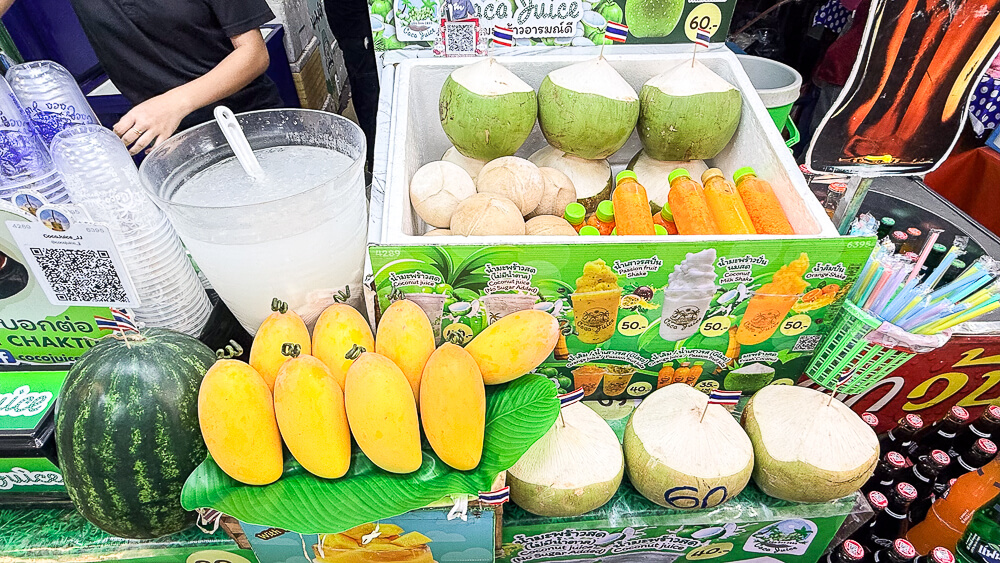 Coco Juice,泰國椰子汁,曼谷飲料,泰國美食,恰圖恰椰子汁,Coco Juice菜單