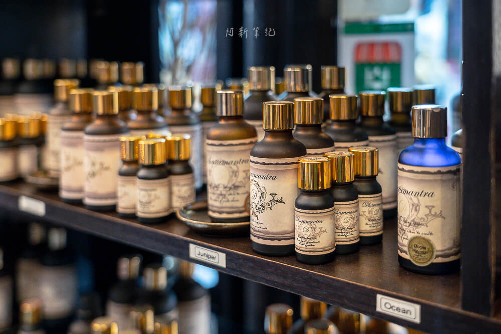 dharamantra,dharamantra 精油,dharamantra 香氛,dharamantra 評價,dharamantra 菜單,曼谷精油店,dharamantra 伴手禮,曼谷 香氛品牌