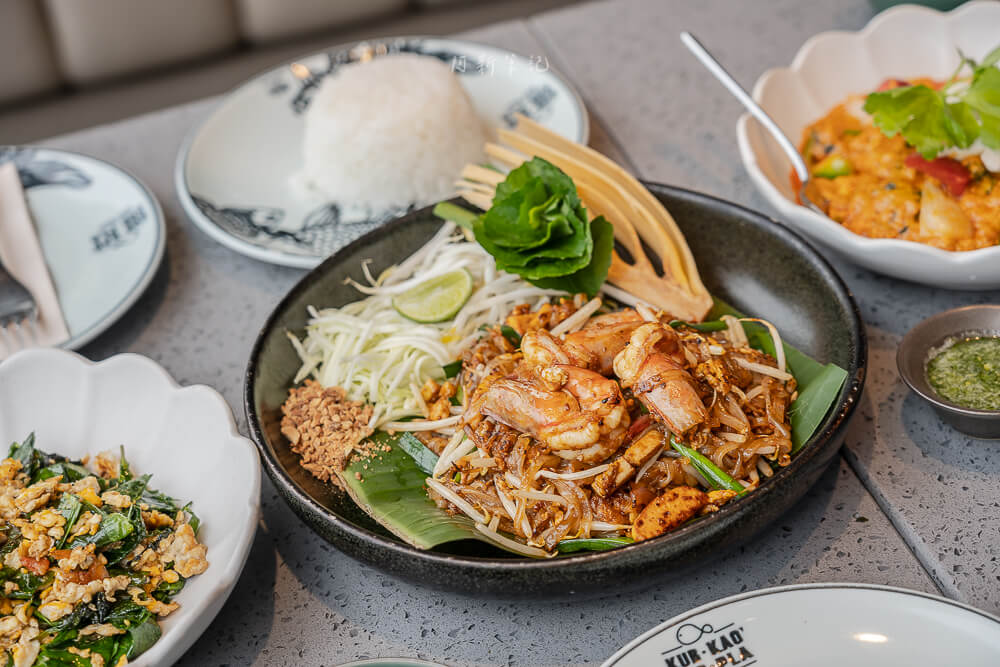 Kub Kao Kub Pla,曼谷餐廳,泰式家常菜,泰國料理,曼谷美食,百貨美食,商場餐廳,米飯料理,河粉,打拋豬,咖哩,炸豬肉,甜點,芒果糯米飯,菜單 Kub Kao Kub Pla,曼谷餐廳,泰式家常菜,泰國料理,曼谷美食,百貨美食,商場餐廳,米飯料理,河粉,打拋豬,咖哩,炸豬肉,甜點,芒果糯米飯,菜單