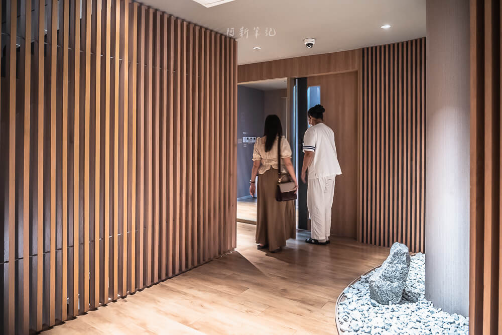 Let's Relax Spa,曼谷按摩,泰式按摩,精油按摩,足部按摩,熱草球,芳療,連鎖按摩店,價位菜單,預約,營業時間,分店據點,交通,評價,小費