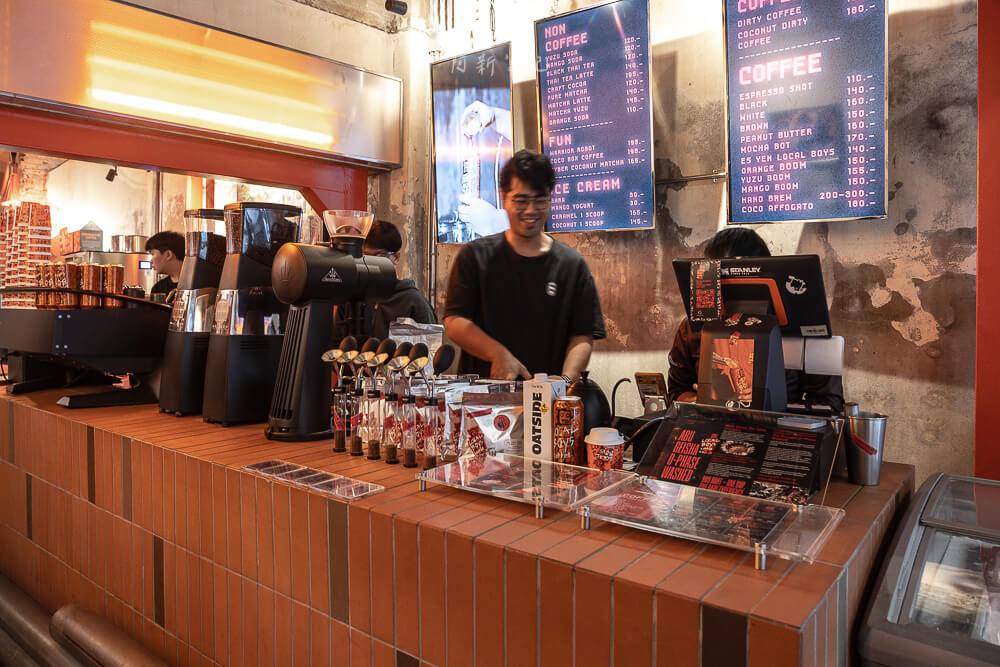 Local Boys Coffee,曼谷咖啡廳,泰國咖啡,曼谷唐人街,泰國美食,Local Boys