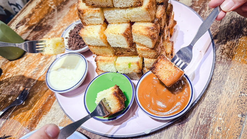 牛奶小子,Nueng Nom Nua,曼谷甜點,泰國甜點,Siam美食,曼谷小吃,泰式吐司 牛奶小子,Nueng Nom Nua,曼谷甜點,泰國甜點,Siam美食,曼谷小吃,泰式吐司
