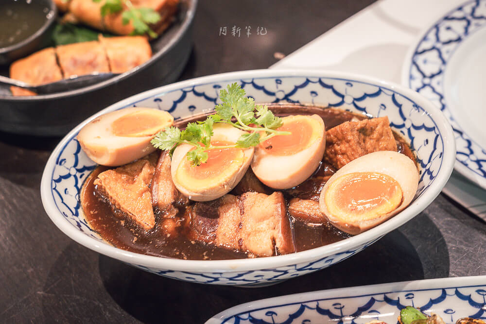 PLU,曼谷餐廳,泰國美食,曼谷美食,泰國菜,曼谷Plu餐廳,Plu菜單