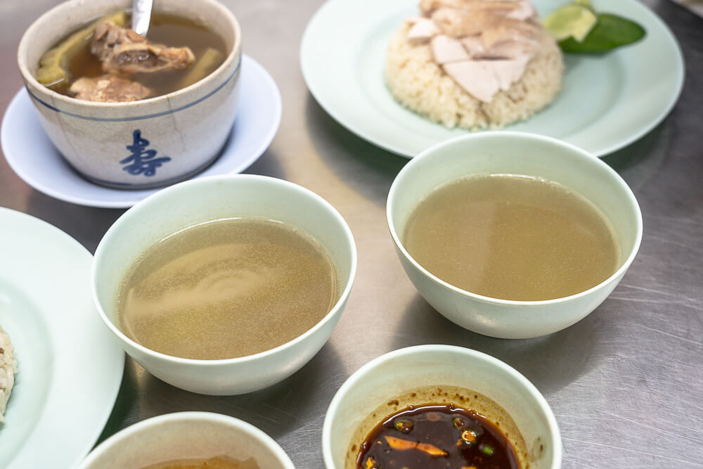 紅大哥水門雞飯店,水門雞飯,曼谷雞飯,泰國美食,曼谷美食,海南雞飯 紅大哥水門雞飯店,水門雞飯,曼谷雞飯,泰國美食,曼谷美食,海南雞飯