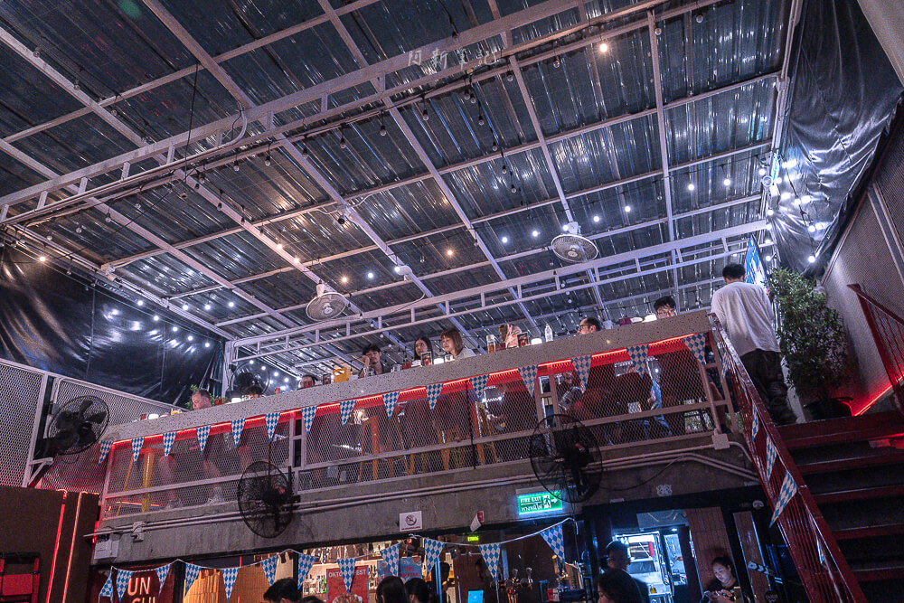 Unculture Silom Rooftop Bar,曼谷高空酒吧,Silom酒吧,曼谷夜景,曼谷景點,Unculture Silom,Rooftop Bar
