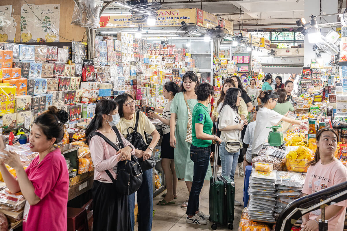 韓市場,Han Market,越南韓市場必買,韓市場附近美食,韓市場美食,漢市場,漢市場必買,漢市場奧黛價格,漢市場換匯,漢市場銀樓,漢市場時間,峴港漢市場營業時間,峴港市場,峴港景點,峴港逛街 韓市場,Han Market,越南韓市場必買,韓市場附近美食,韓市場美食,漢市場,漢市場必買,漢市場奧黛價格,漢市場換匯,漢市場銀樓,漢市場時間,峴港漢市場營業時間,峴港市場,峴港景點,峴港逛街
