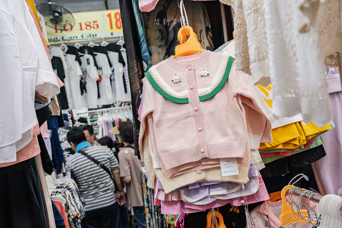 韓市場,Han Market,越南韓市場必買,韓市場附近美食,韓市場美食,漢市場,漢市場必買,漢市場奧黛價格,漢市場換匯,漢市場銀樓,漢市場時間,峴港漢市場營業時間,峴港市場,峴港景點,峴港逛街 韓市場,Han Market,越南韓市場必買,韓市場附近美食,韓市場美食,漢市場,漢市場必買,漢市場奧黛價格,漢市場換匯,漢市場銀樓,漢市場時間,峴港漢市場營業時間,峴港市場,峴港景點,峴港逛街